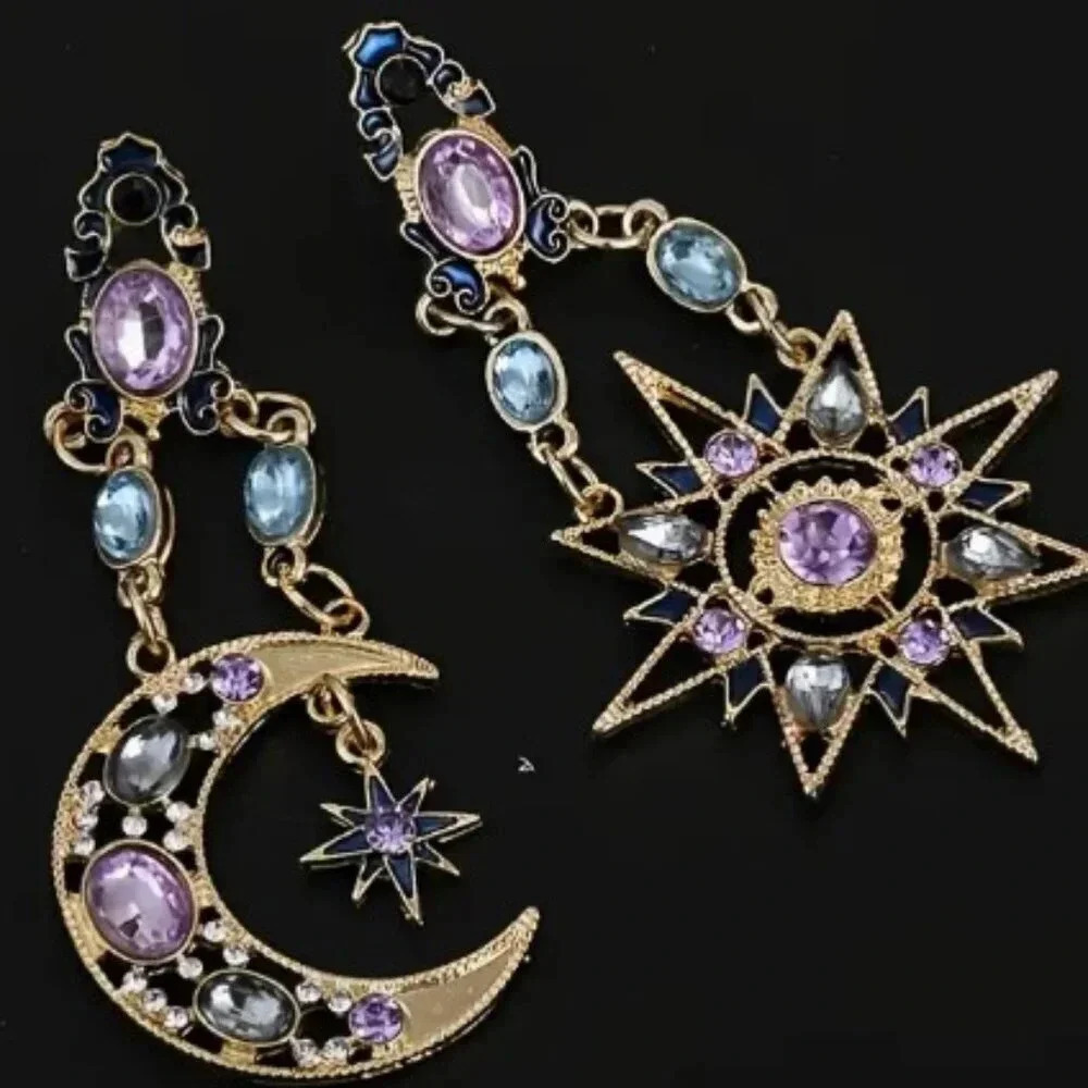 NWT Golden Boho Style Star Moon Vintage Asymmetric Cubic Zirconia